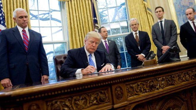 A política de aborto de Trump: O que isso significa?