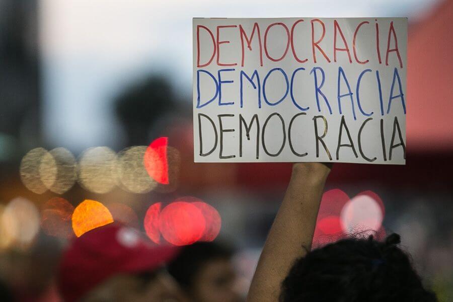 O que é democracia?